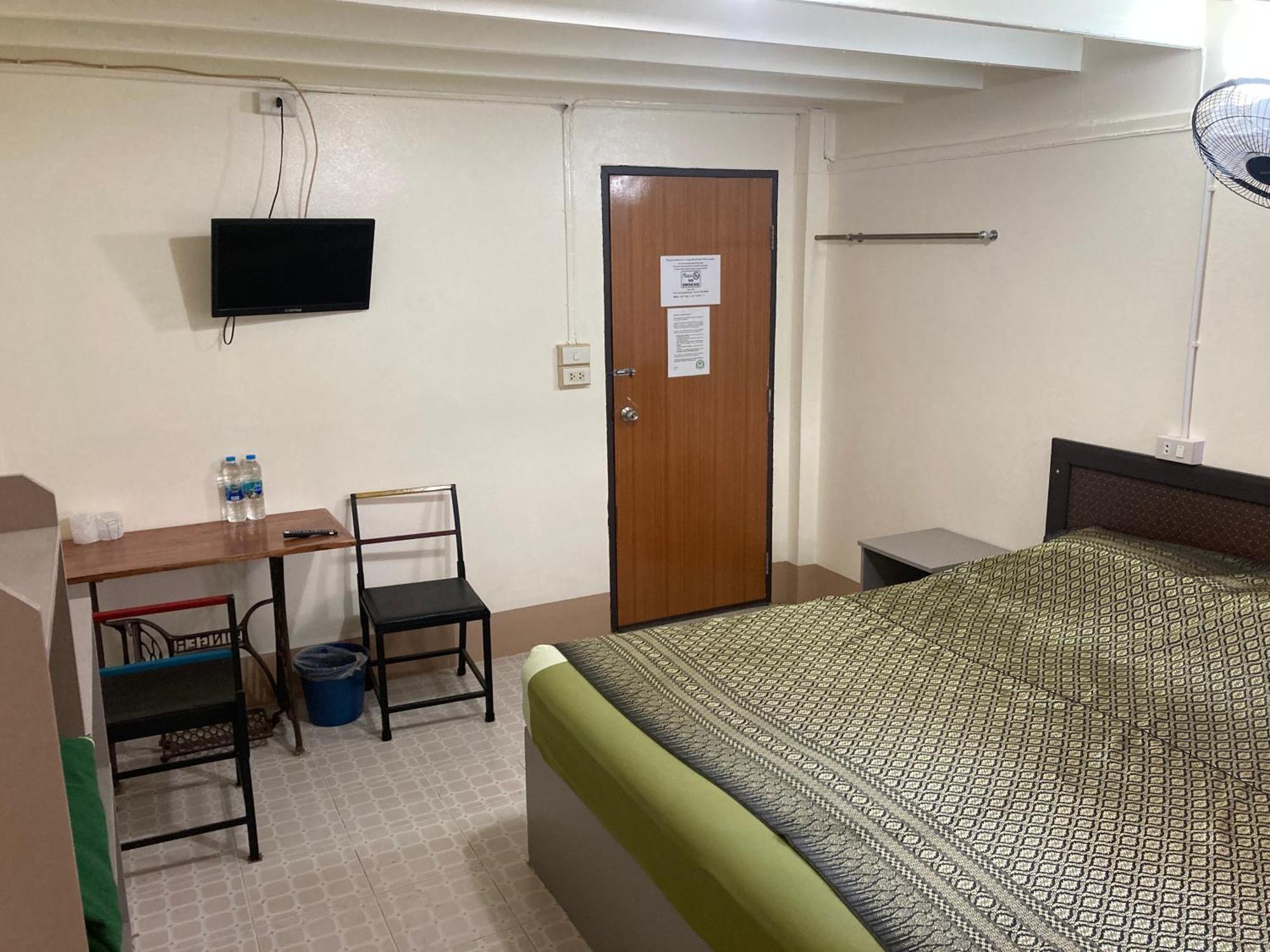 Orchid Guest House Trat Buitenkant foto