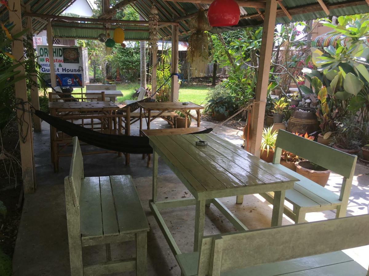 Orchid Guest House Trat Buitenkant foto