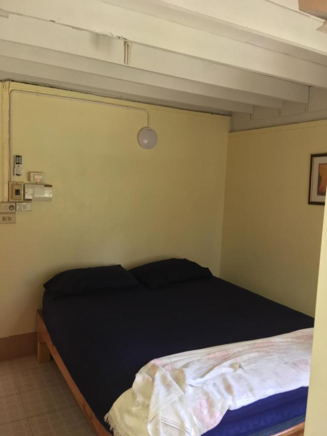 Orchid Guest House Trat Buitenkant foto